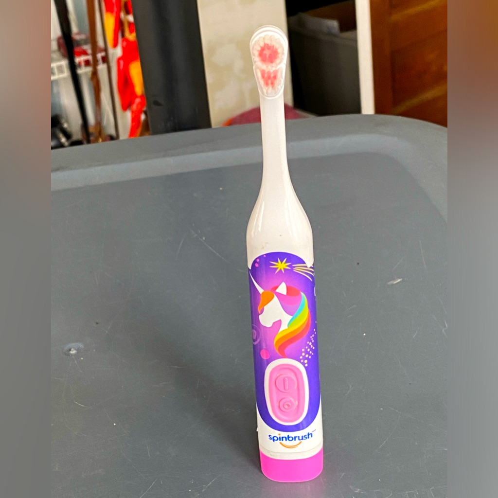 Mermaid Spinbrush Kids Electric Toothbrush, Battery-Powered,
